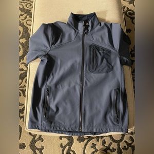 Vineyard Vines windbreaker pullover